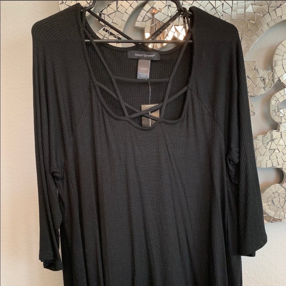 NWT Ashley Stewart Black Top Size 22/24